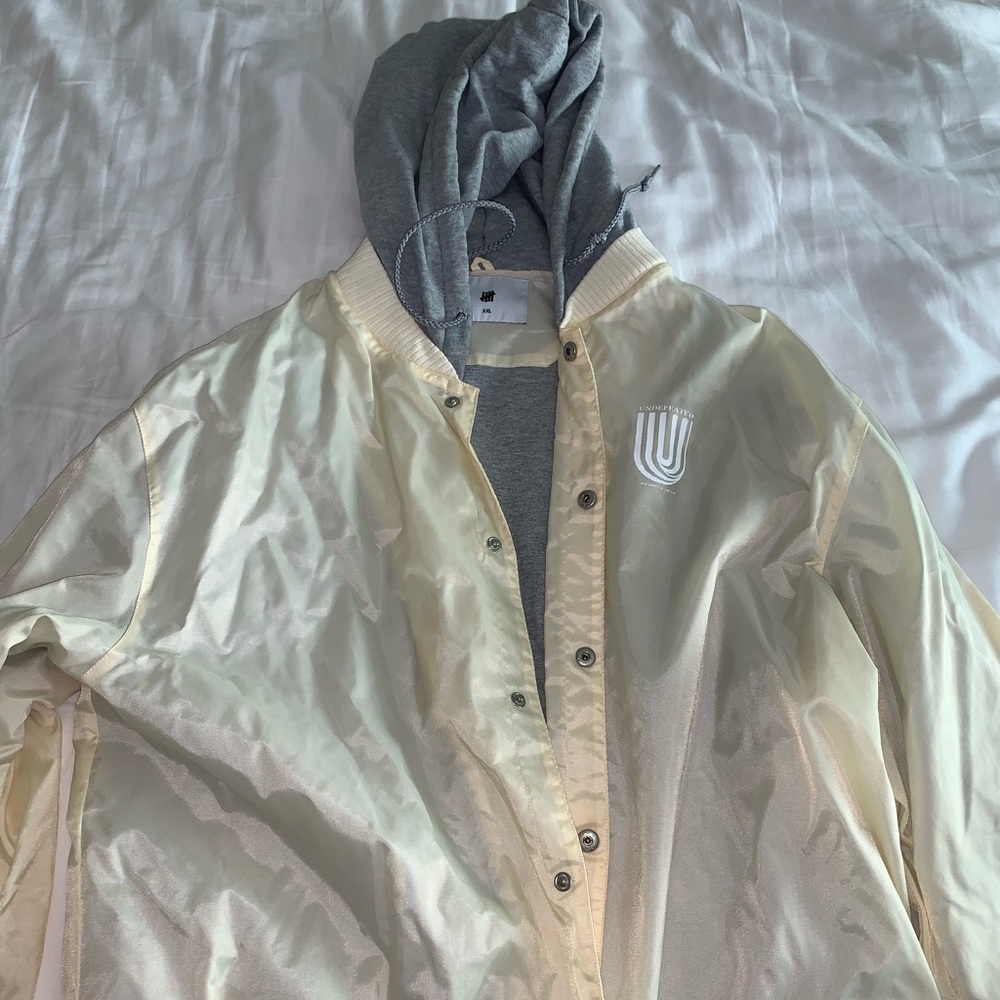 Undefeated light jacket